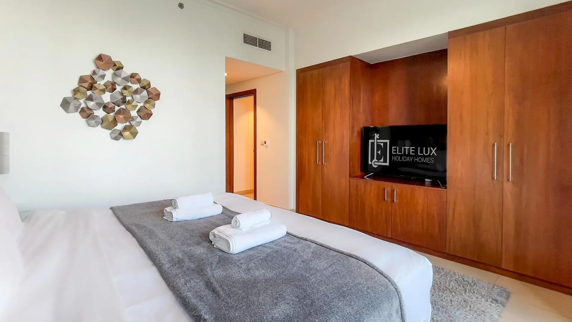 Apartment Elite Lux Holiday Homes - 3Br Full Burj Khalifa Fountain Views In Downtown Dubai United Arab Emirates